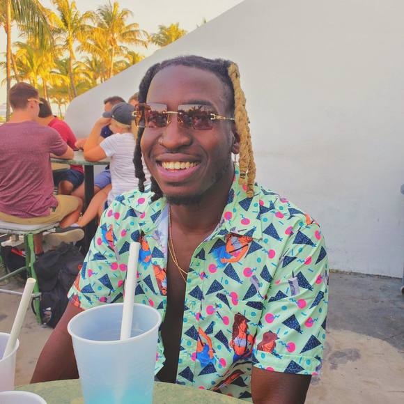 Meet your Posher, Eric - Picture 1 of 1